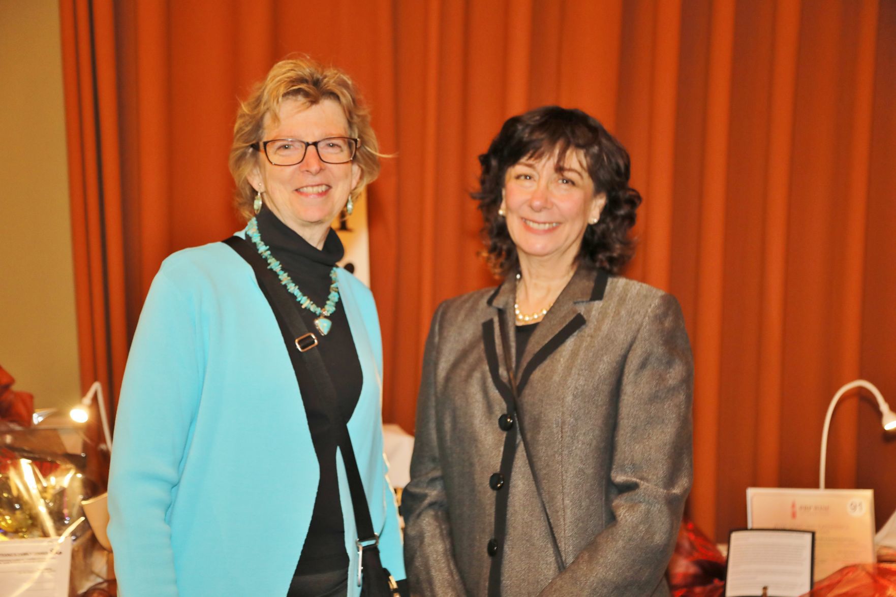 Virginia Hayden, Victoria Siegel